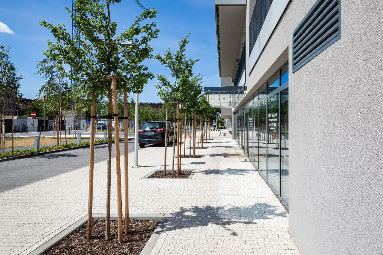 Apartment Walonska With Free Parking Wroclaw By Noclegi Renters Exteriér fotografie